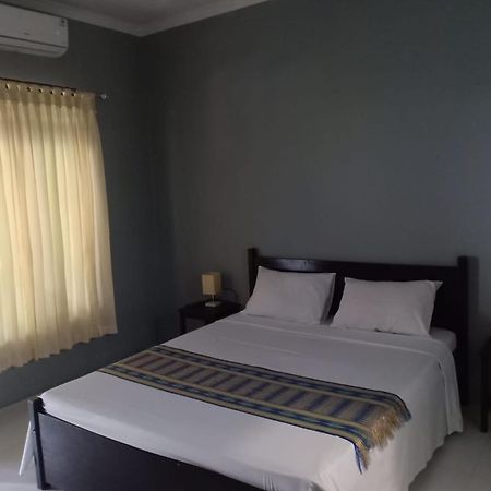 Rasti 2 Homestay Kuta  エクステリア 写真