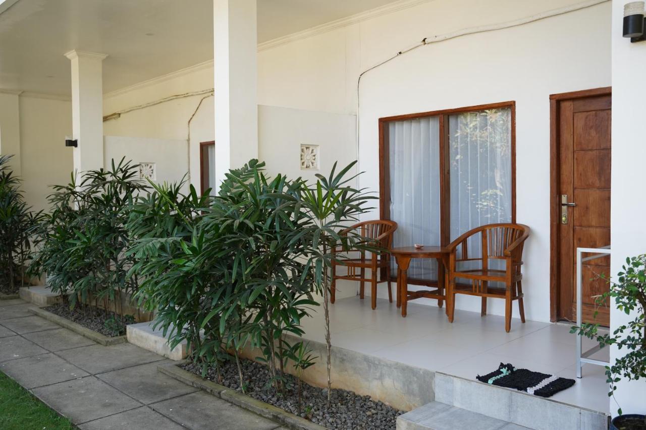 Rasti 2 Homestay Kuta  エクステリア 写真