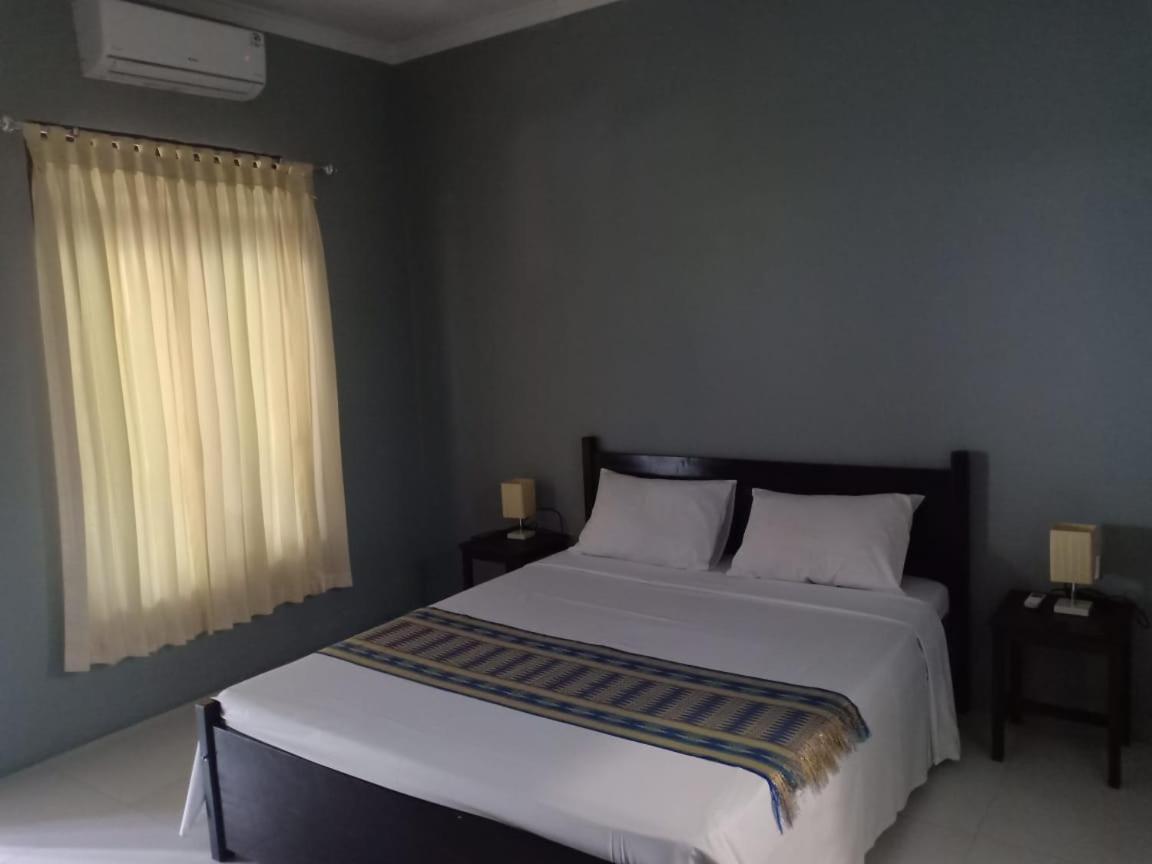 Rasti 2 Homestay Kuta  エクステリア 写真